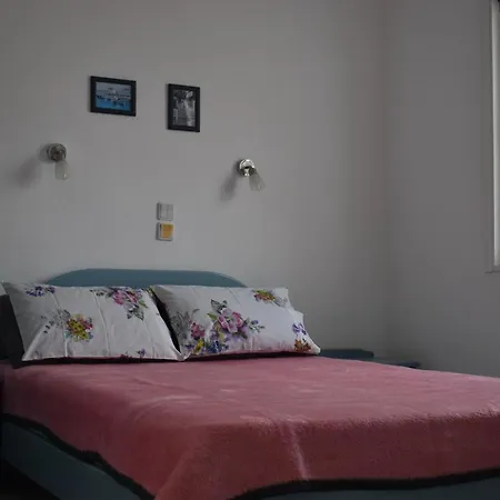 Apartamento Niki Polychrono