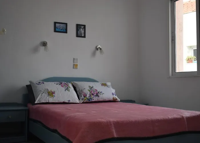 Apartamento Niki Polychrono